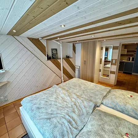 Schwabennestle - Ferienwohnung Albstadt-Onstmettingen Exterior foto
